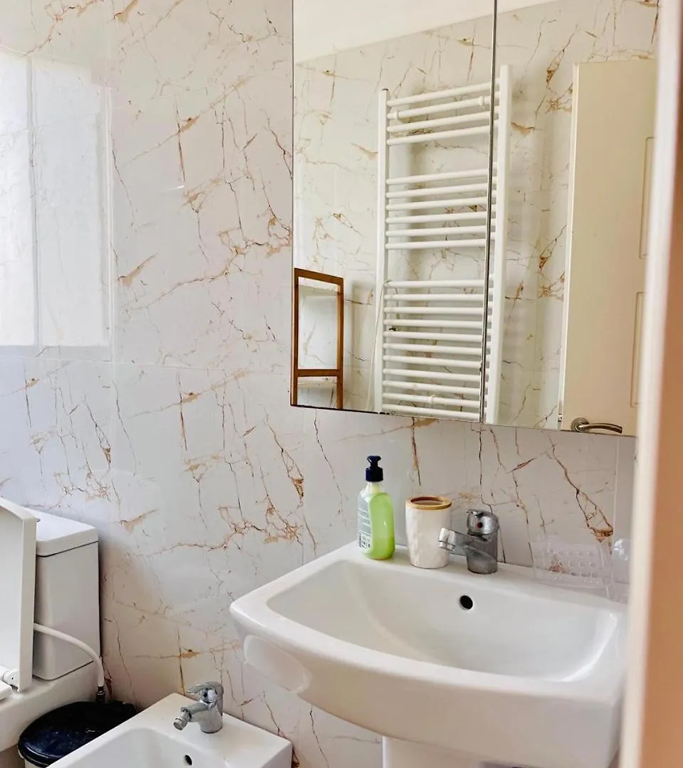 Mia Luxury Apartments Golem