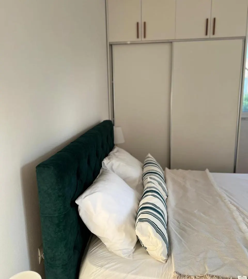 Mia Luxury Apartments Golem