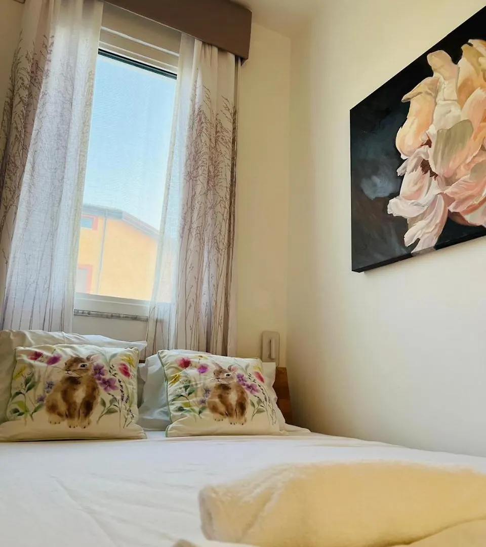 Mia Luxury Apartments Golem